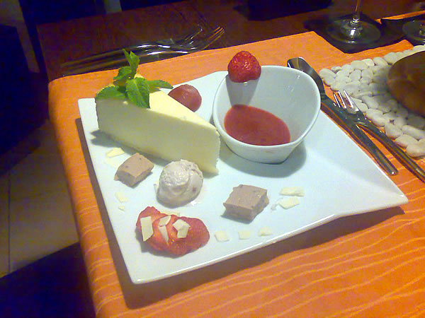 Desserts | Versus Restauran - Online Menu