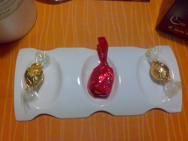 Desserts | Versus Restauran - Online Menu