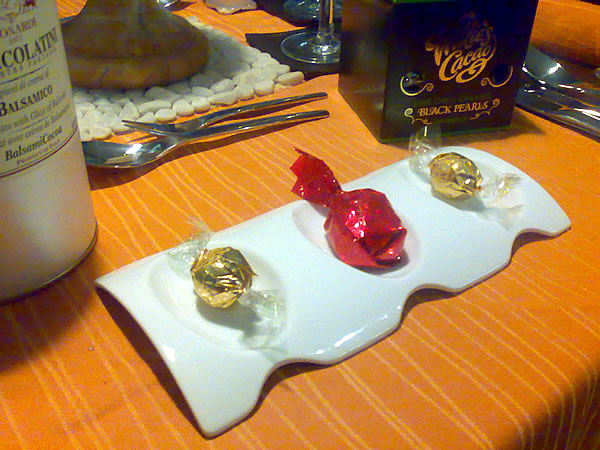 Desserts | Versus Restauran - Online Menu