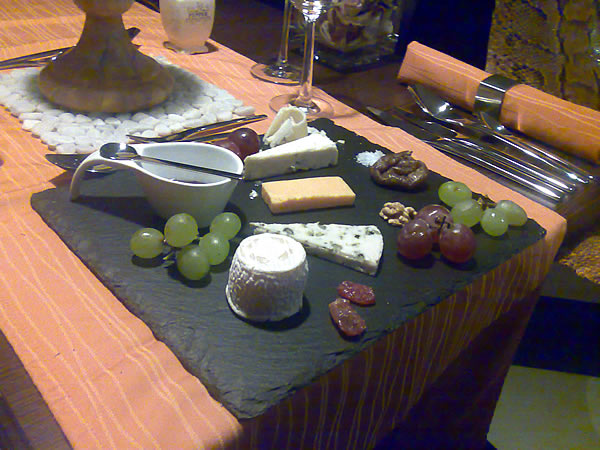 Desserts | Versus Restauran - Online Menu